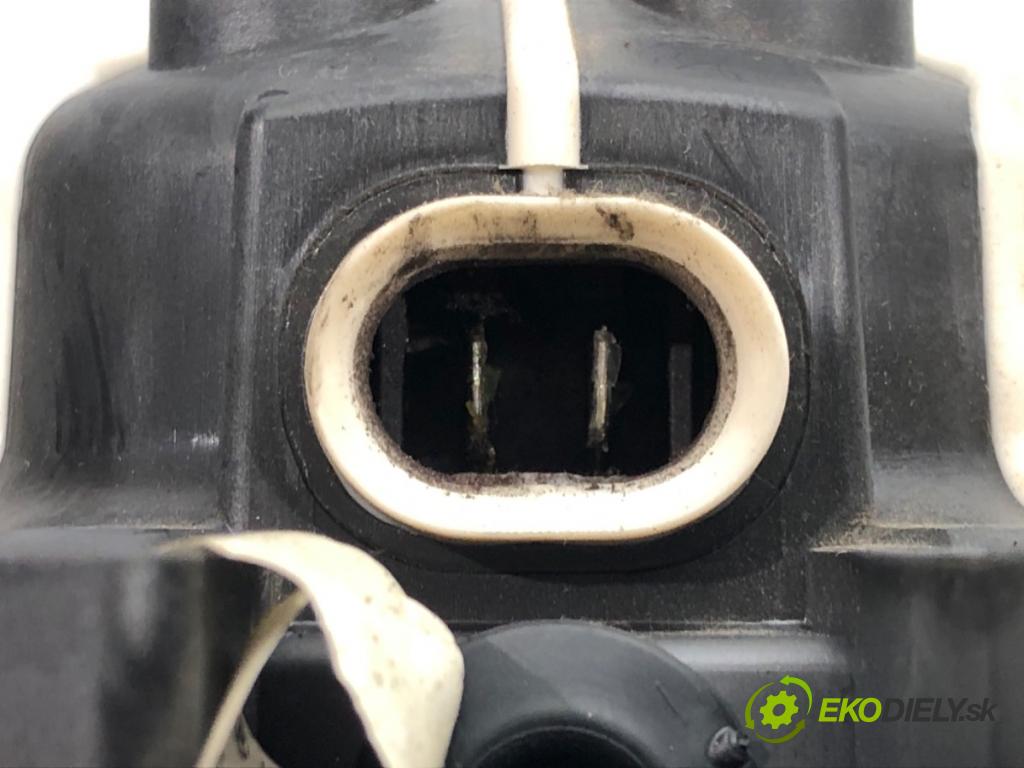 OPEL VECTRA C Kombi (Z02) 2003 - 2009    1.8 (F35) 103 kW [140 KM] benzyna 2005 - 2008  ventilátor kúrenia 985852T