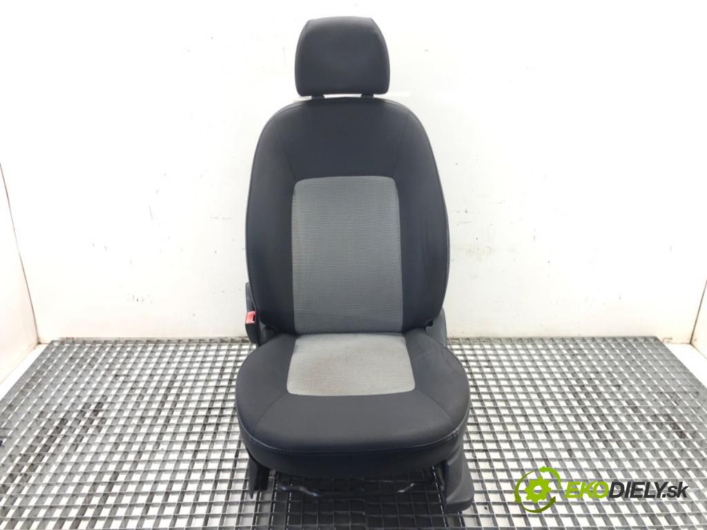 HYUNDAI i10 I (PA) 2007 - 2022    1.2 57 kW [78 KM] benzyna 2008 - 2011  Sedadlo ľavy predný 