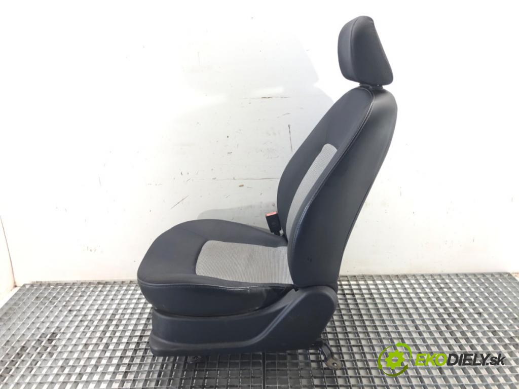 HYUNDAI i10 I (PA) 2007 - 2022    1.2 57 kW [78 KM] benzyna 2008 - 2011  Sedadlo ľavy predný