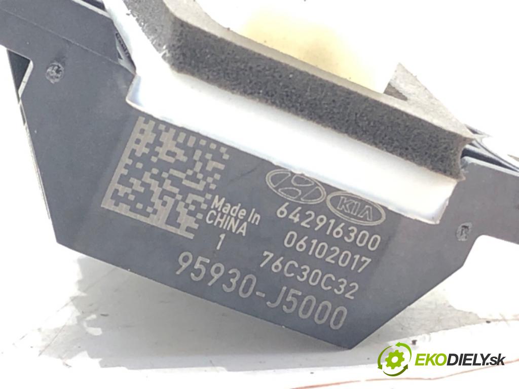 KIA STINGER (CK) 2017 - 2022    3.3 T-GDi 4WD 272 kW [370 KM] benzyna 2017 - 2022  Snímač nárazu 95930-J5000 (Snímače nárazu)