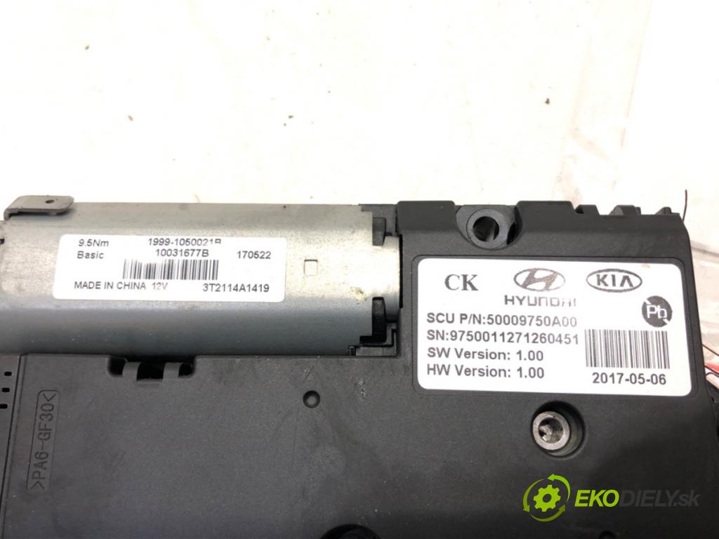 KIA STINGER (CK) 2017 - 2022    3.3 T-GDi 4WD 272 kW [370 KM] benzyna 2017 - 2022  Motorček strešného okna 50009750A00 (Motorčeky ovládania strešného okna)