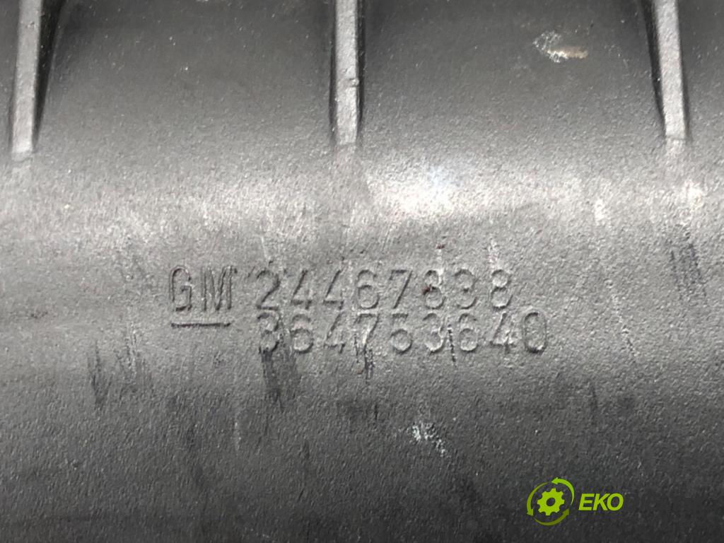 OPEL SIGNUM liftback (Z03) 2003 - 2008    2.2 direct (F48) 114 kW [155 KM] benzyna 2003 - 2008  Roleta 24467838 (Rolety kufra)