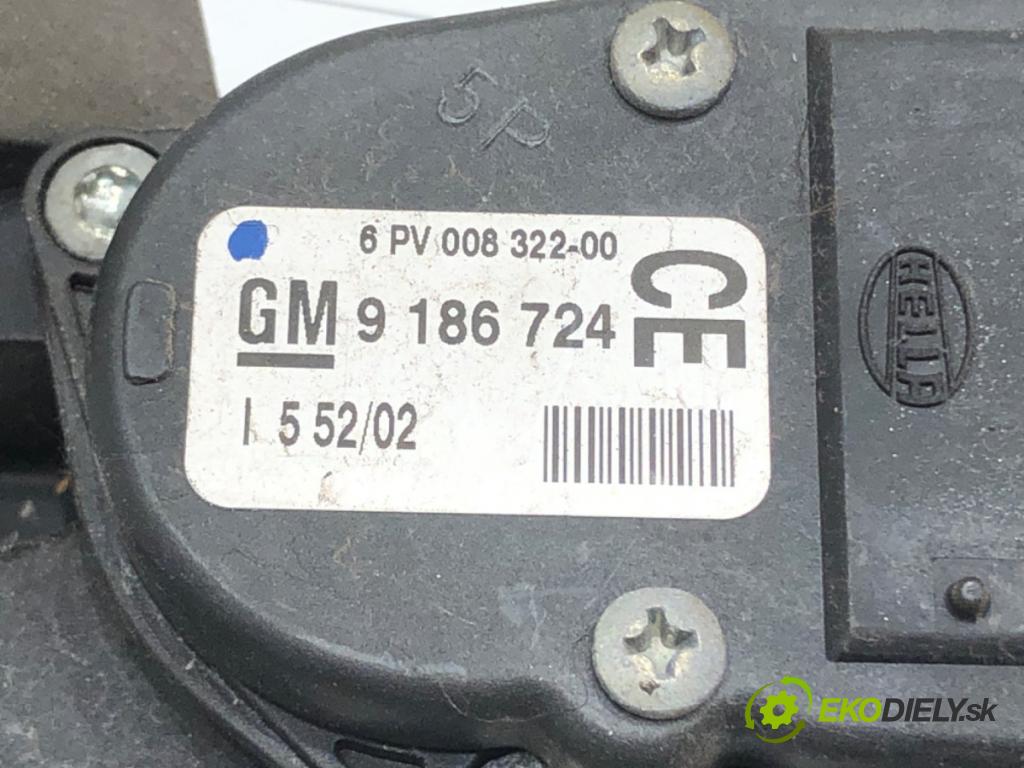 OPEL SIGNUM liftback (Z03) 2003 - 2008    2.2 direct (F48) 114 kW [155 KM] benzyna 2003 - 2008  Potenciometer plynu 9186724CE (Pedále)