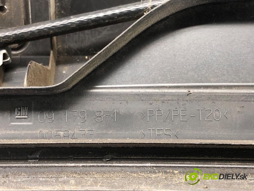 OPEL SIGNUM liftback (Z03) 2003 - 2008    2.2 direct (F48) 114 kW [155 KM] benzyna 2003 - 2008  Torpédo, plast pod čelné okno 09179871 (Torpéda)