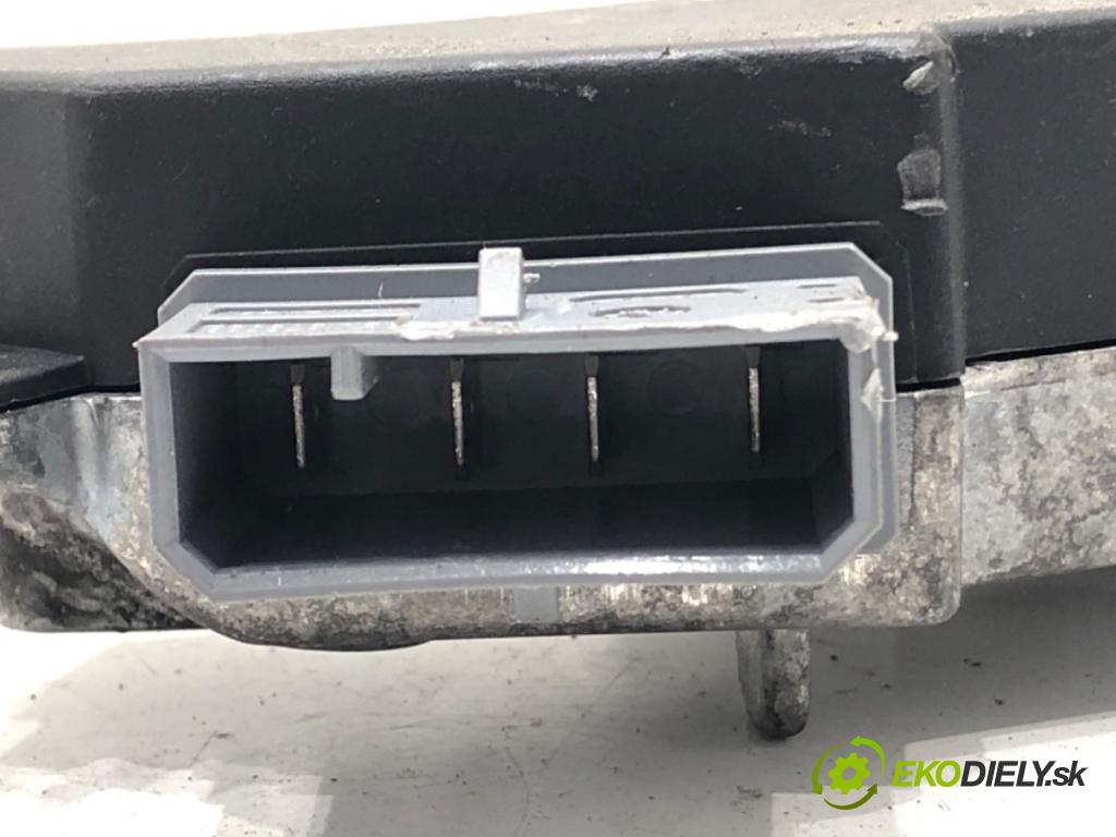 OPEL SIGNUM liftback (Z03) 2003 - 2008    2.2 direct (F48) 114 kW [155 KM] benzyna 2003 - 2008  Odpor, rezistor kúrenia vzduchu  (Odpory (rezistory) kúrenia)