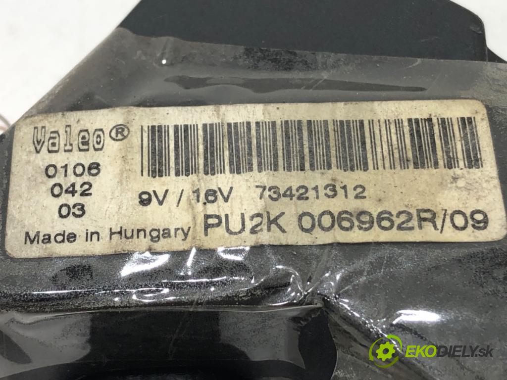 OPEL SIGNUM liftback (Z03) 2003 - 2008    2.2 direct (F48) 114 kW [155 KM] benzyna 2003 - 2008  odpor rezistor topení vzduchu  (Odpory topení)
