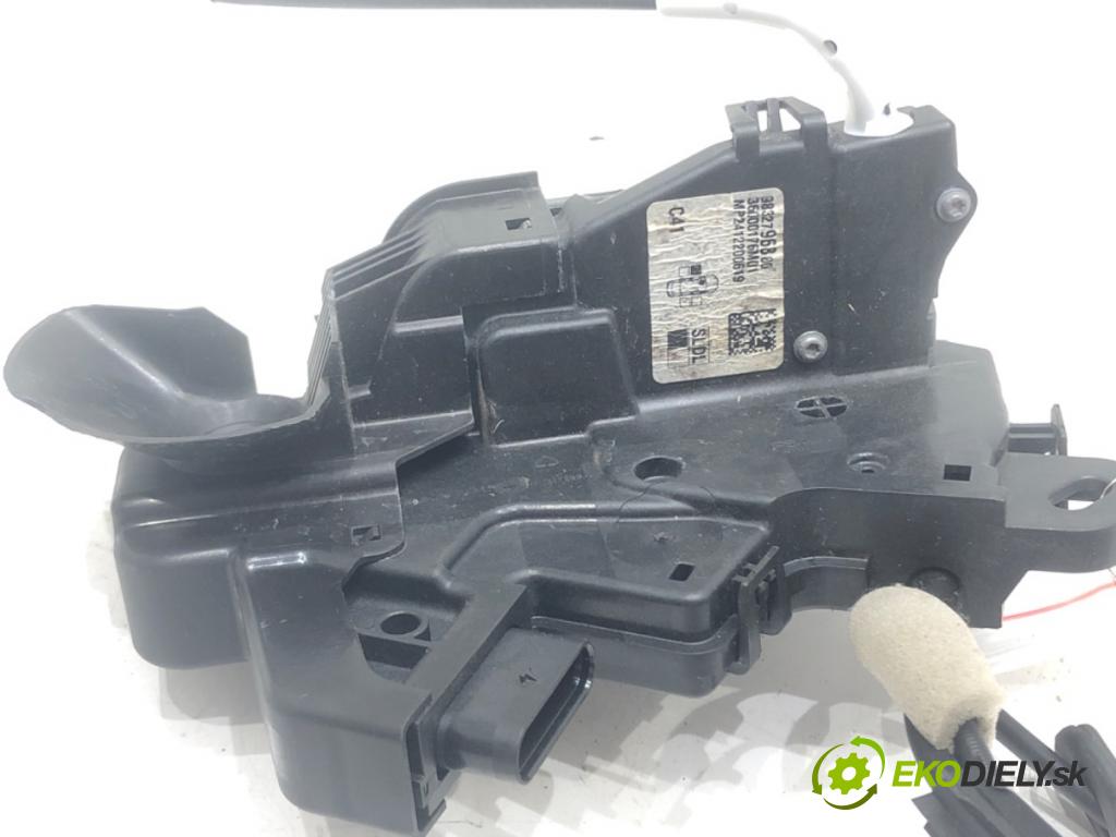 CITROEN C4 III (BA_, BB_, BC_) 2020 - 2022    1.2 PureTech 130 (BAHNSA, BAHNSB) 96 kW [130 KM] benzyna 2020 - 2022  zámok dveře levý přední část 9832796880