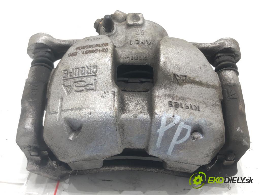 CITROEN C4 III (BA_, BB_, BC_) 2020 - 2022    1.2 PureTech 130 (BAHNSA, BAHNSB) 96 kW [130 KM] benzyna 2020 - 2022  Brzdič strmeň pravy predný 9836308080