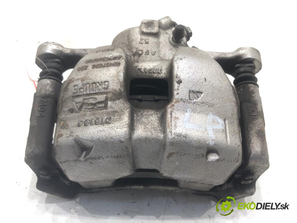 CITROEN C4 III (BA_, BB_, BC_) 2020 - 2022    1.2 PureTech 130 (BAHNSA, BAHNSB) 96 kW [130 KM] benzyna 2020 - 2022  Brzdič strmeň ľavy predný 9836308080