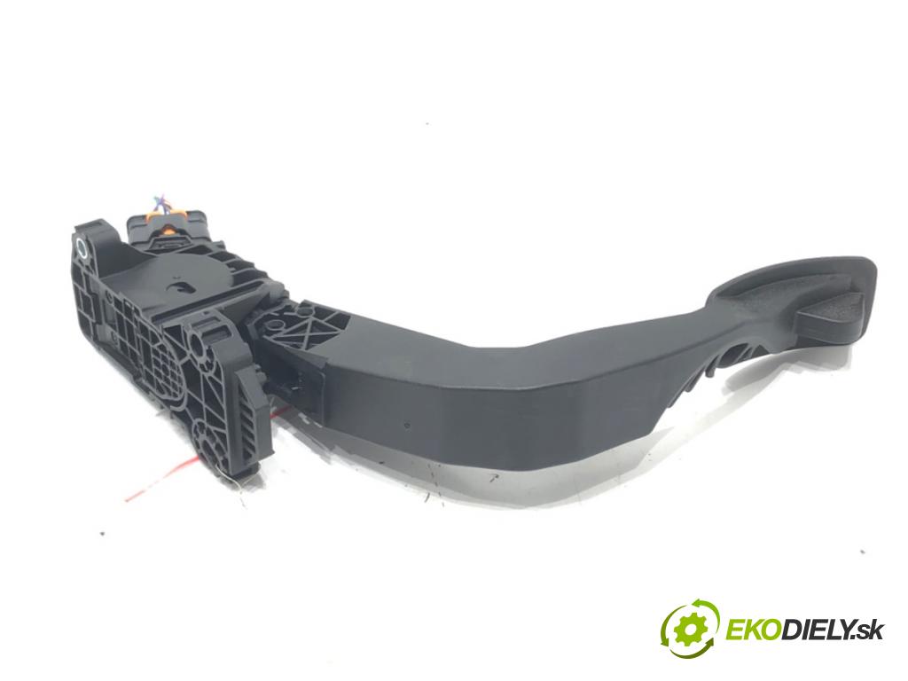 CITROEN C4 III (BA_, BB_, BC_) 2020 - 2022    1.2 PureTech 130 (BAHNSA, BAHNSB) 96 kW [130 KM] benzyna 2020 - 2022  Potenciometer plynu 9837891880 (Pedále)