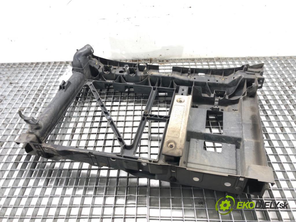 CITROEN C3 I (FC_, FN_) 2002 - 2022    1.4 i 54 kW [73 KM] benzyna 2002 - 2010  držák přední část  (Výztuhy přední)