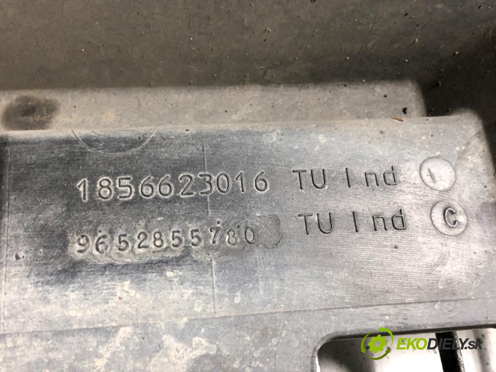 CITROEN C3 I (FC_, FN_) 2002 - 2022    1.4 i 54 kW [73 KM] benzyna 2002 - 2010  držák přední část  (Výztuhy přední)