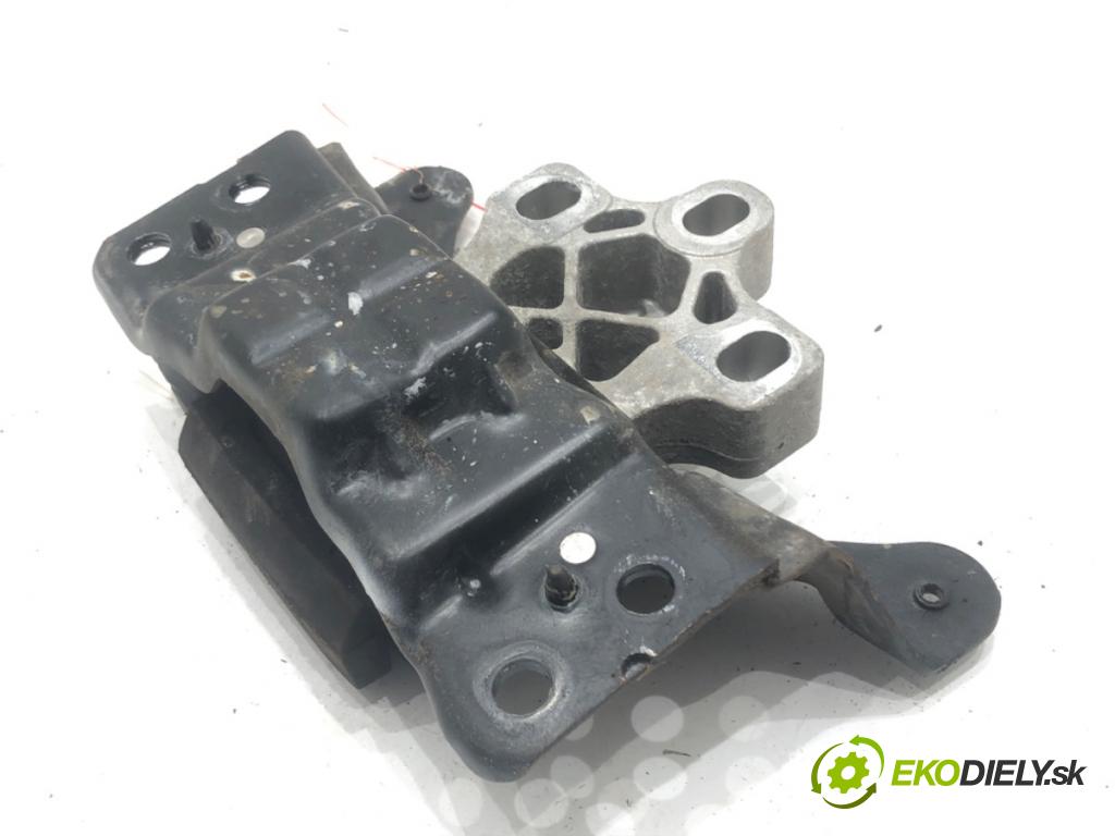 VW GOLF VII (5G1, BQ1, BE1, BE2) 2012 - 2022    2.0 GTI TCR 213 kW [290 KM] benzyna 2018 - 2022  Držiak prevodovky 5Q0199555BJ