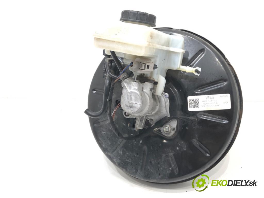 VW GOLF VII (5G1, BQ1, BE1, BE2) 2012 - 2022    2.0 GTI TCR 213 kW [290 KM] benzyna 2018 - 2022  Posilovač bŕzd 5QM614105Q