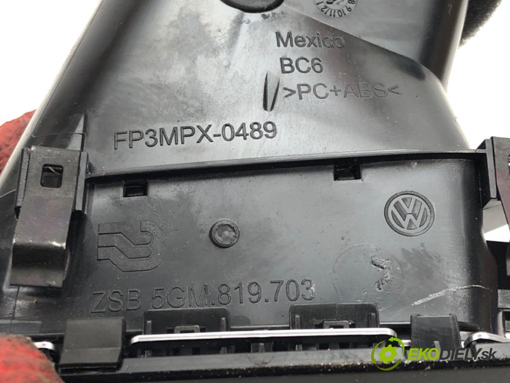 VW GOLF VII (5G1, BQ1, BE1, BE2) 2012 - 2022    2.0 GTI TCR 213 kW [290 KM] benzyna 2018 - 2022  Mriežky kúrenia ľavá strana 5GM819703 (Mriežky kúrenia (fukáre))