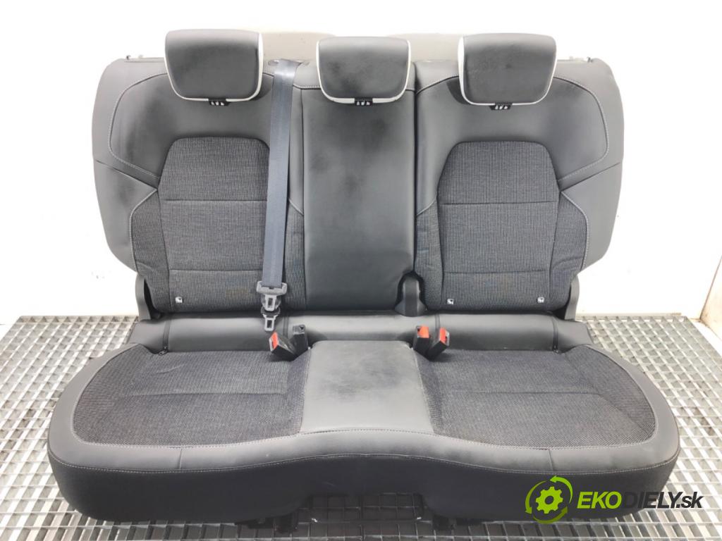RENAULT CAPTUR II 2020 - 2022    TCe 140 (HFN0) 103 kW [140 KM] benzyna 2020 - 2022  Sedadlo druhý rad 