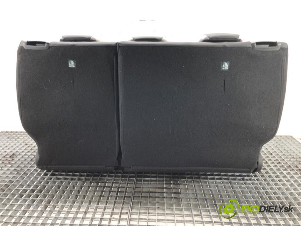 RENAULT CAPTUR II 2020 - 2022    TCe 140 (HFN0) 103 kW [140 KM] benzyna 2020 - 2022  Sedadlo druhý rad