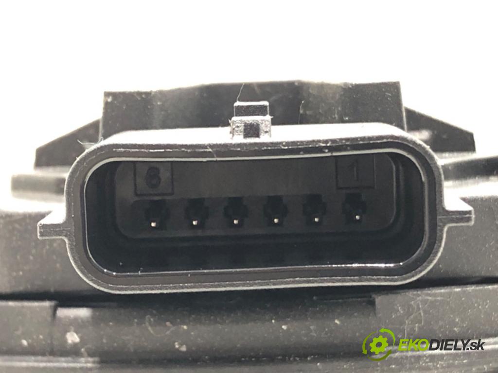 RENAULT CAPTUR II 2020 - 2022    TCe 140 (HFN0) 103 kW [140 KM] benzyna 2020 - 2022  Potenciometer plynu 6PV01290205 180100879R (Pedále)