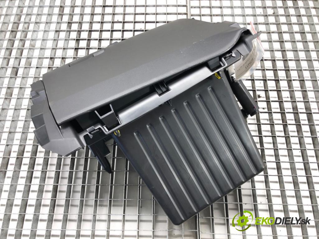 RENAULT CAPTUR II 2020 - 2022    TCe 140 (HFN0) 103 kW [140 KM] benzyna 2020 - 2022  Priehradka, kastlík spolujazdca  (Priehradky, kastlíky)