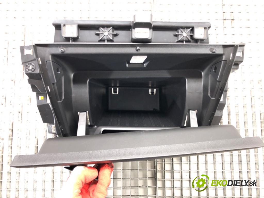 RENAULT CAPTUR II 2020 - 2022    TCe 140 (HFN0) 103 kW [140 KM] benzyna 2020 - 2022  Priehradka, kastlík spolujazdca  (Priehradky, kastlíky)