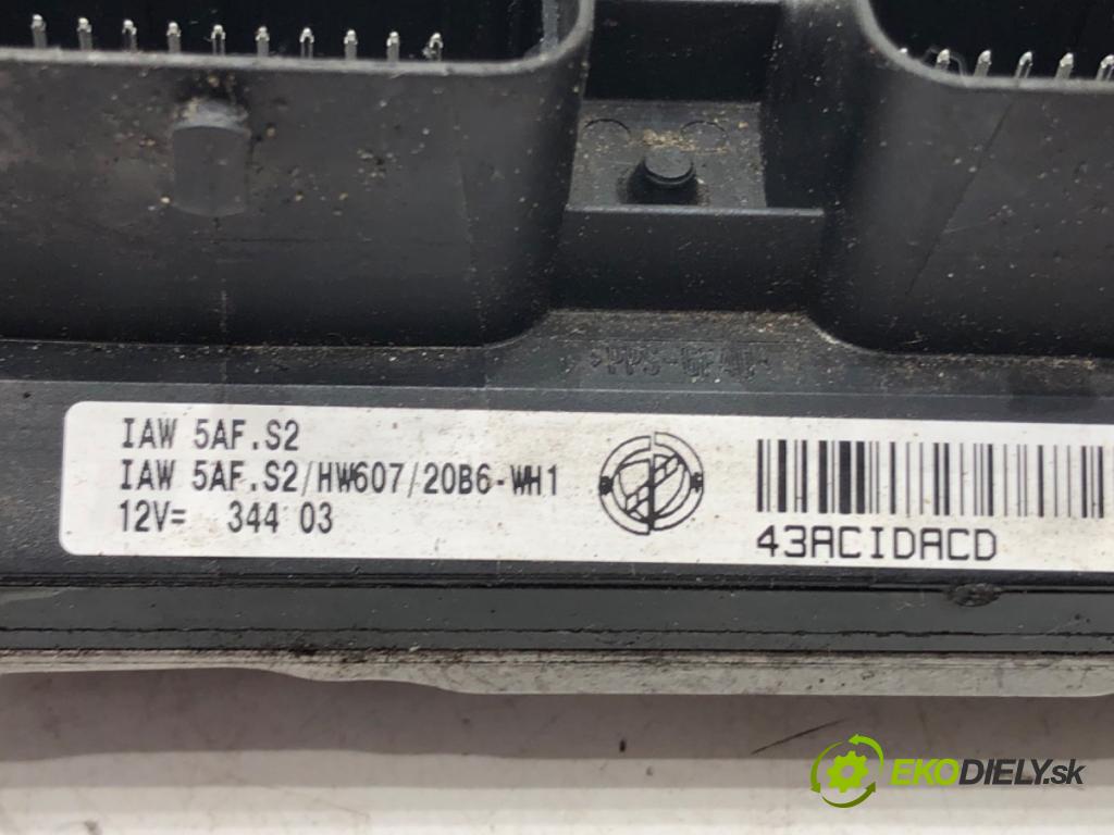 FIAT PANDA (169_) 2003 - 2022    1.2 (169.AXB11, 169.AXB1A) 44 kW [60 KM] benzyna 2003 - 2022  riadiaca jednotka Motor IAW5AF.S2 (Riadiace jednotky)