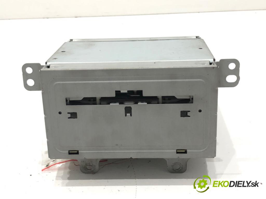 OPEL ASTRA J Sports Tourer (P10) 2010 - 2015    1.7 CDTI (35) 81 kW [110 KM] olej napędowy 2010 - 2015  RADIO 22883322 (Audio zariadenia)