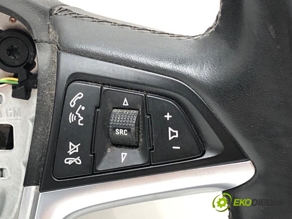 OPEL ASTRA J Sports Tourer (P10) 2010 - 2015    1.7 CDTI (35) 81 kW [110 KM] olej napędowy 2010 - 2015  Volant 13387038 (Volanty)