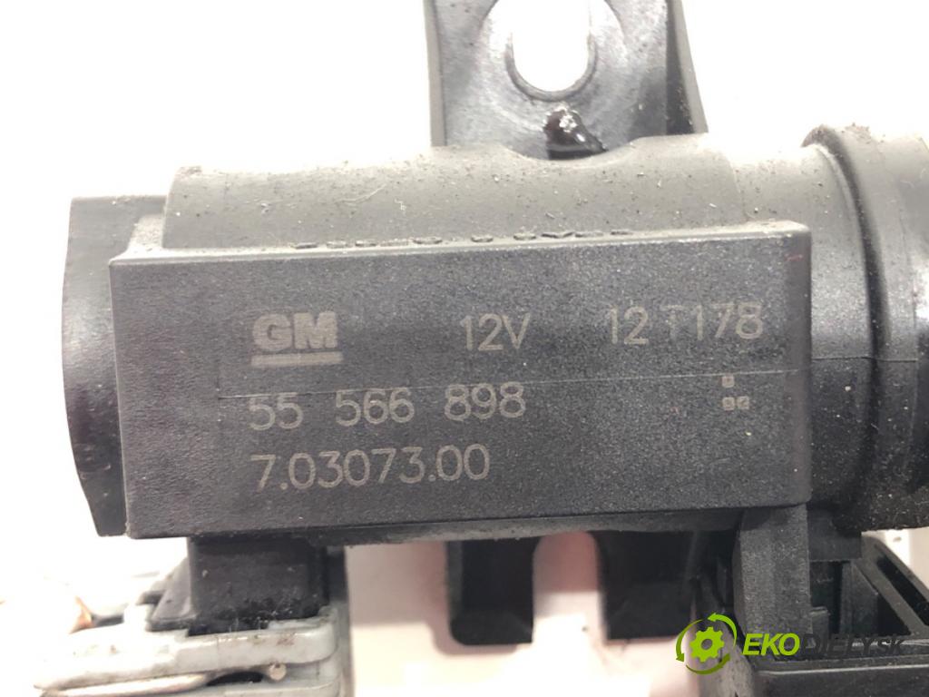 OPEL ASTRA J Sports Tourer (P10) 2010 - 2015    1.7 CDTI (35) 81 kW [110 KM] olej napędowy 2010 - 2015  Ventil tlaku 55566898 (Ventily)