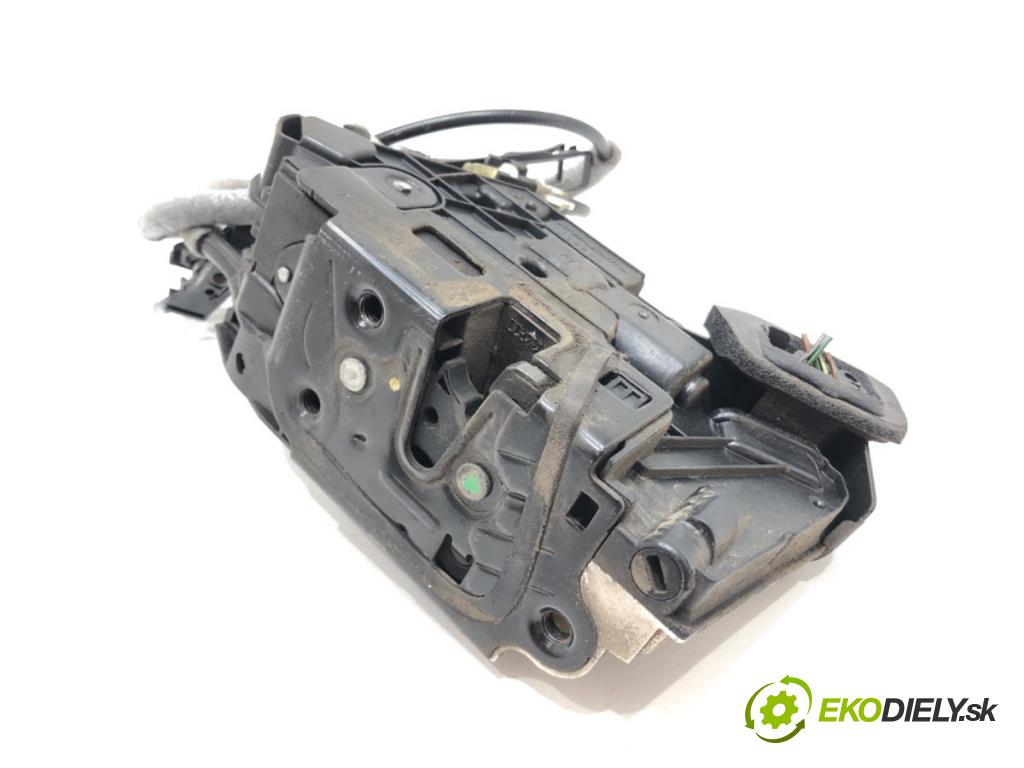 VW POLO V (6R1, 6C1) 2009 - 2022    1.6 TDI 77 kW [105 KM] olej napędowy 2009 - 2022  zámok dveře pravý přední část 5K1837016B
