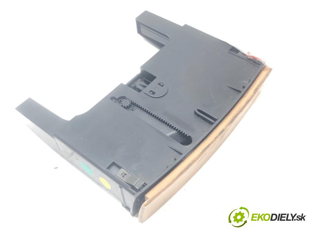 PORSCHE CAYENNE (9PA) 2002 - 2010    S 4.5 250 kW [340 KM] benzyna 2002 - 2007  Držiak na nápoje 7L5862532 (Úchyty, držiaky na nápoje)