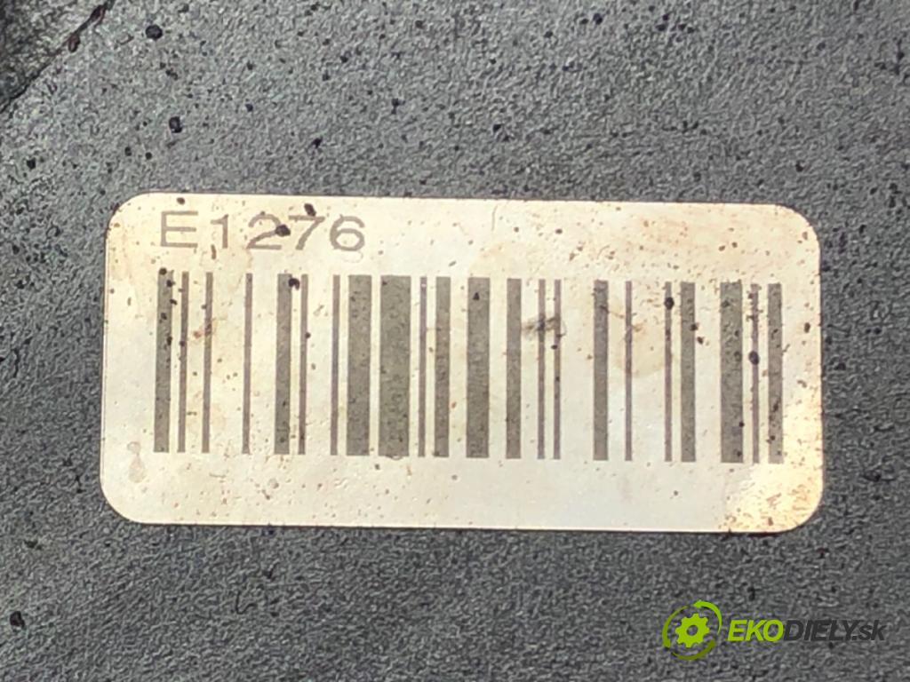 PORSCHE CAYENNE (9PA) 2002 - 2010    S 4.5 250 kW [340 KM] benzyna 2002 - 2007  Chladič vody  (Chladiče vody)