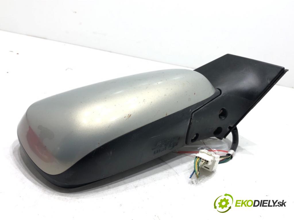 TOYOTA AVENSIS T25 liftback 2006 108 kW 2.0 (AZT250_) 1998 Spätné zrkadlo pravy