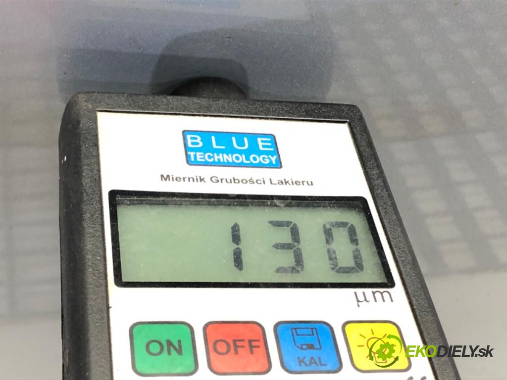 TOYOTA AVENSIS T25 liftback 2006 108 kW 2.0 (AZT250_) 1998 Dvere pravy predný