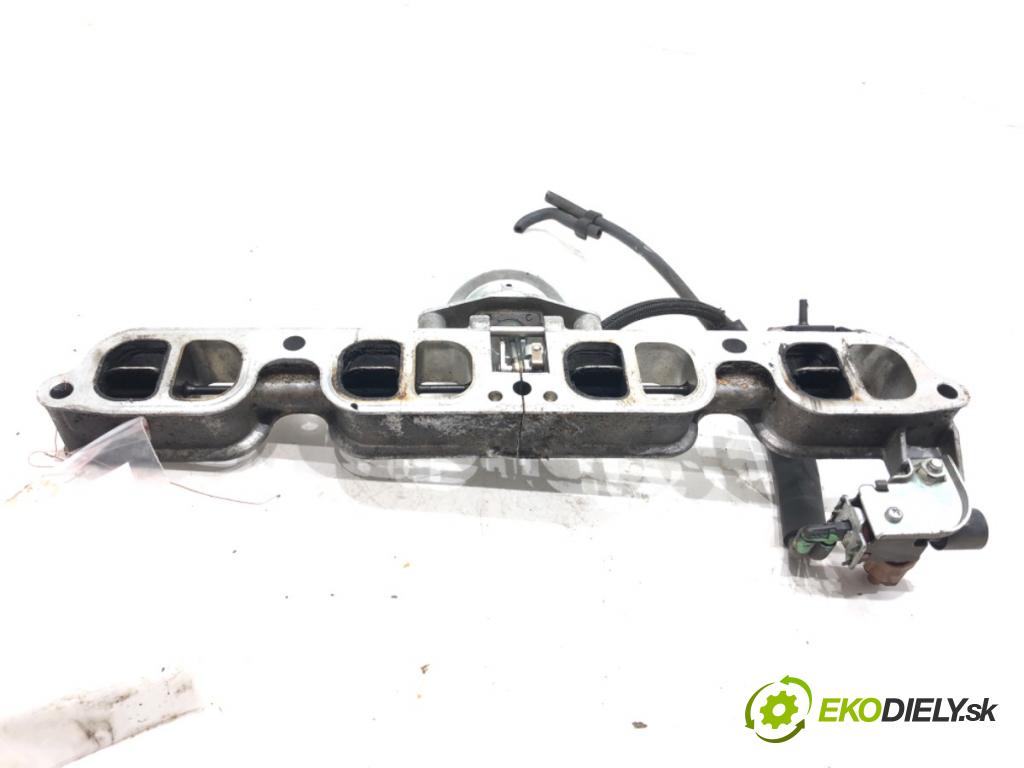 TOYOTA AVENSIS (_T25_) 2003 - 2008    2.0 (AZT250_) 108 kW [147 KM] benzyna 2003 - 2008  dvierok zvod, potrubie Škrtiaca klapka 89421-20190