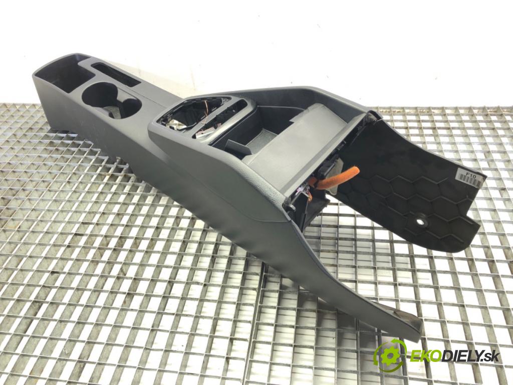 KIA RIO IV (YB, SC, FB) 2017 - 2022    1.25 LPG 60 kW [82 KM] Benzyna / gaz samochodowy (LPG) 2020 - 2022  Tunel stredový  (Stredový tunel / panel)