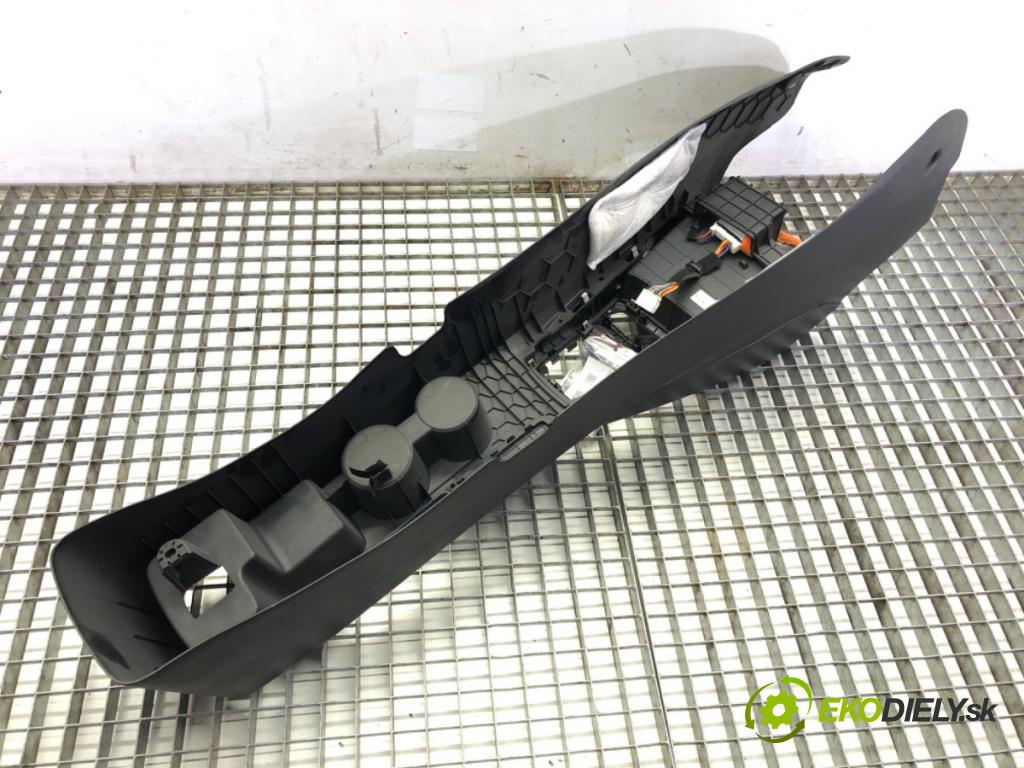 KIA RIO IV (YB, SC, FB) 2017 - 2022    1.25 LPG 60 kW [82 KM] Benzyna / gaz samochodowy (LPG) 2020 - 2022  Tunel stredový  (Stredový tunel / panel)