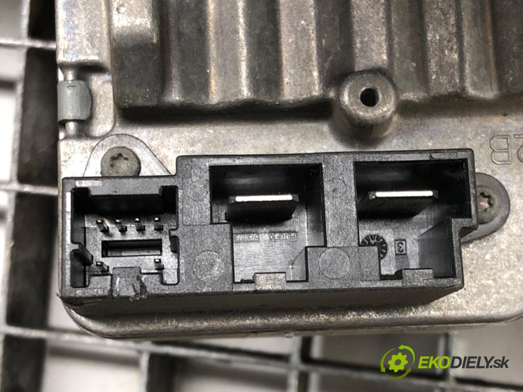 RENAULT CLIO III (BR0/1, CR0/1) 2005 - 2014    1.2 16V (BR02, BR0J, BR11, CR02, CR0J, CR11) 55 kW [75 KM] benzyna 2005 - 2014  Pumpa servočerpadlo 8200751234 (Servočerpadlá, pumpy riadenia)