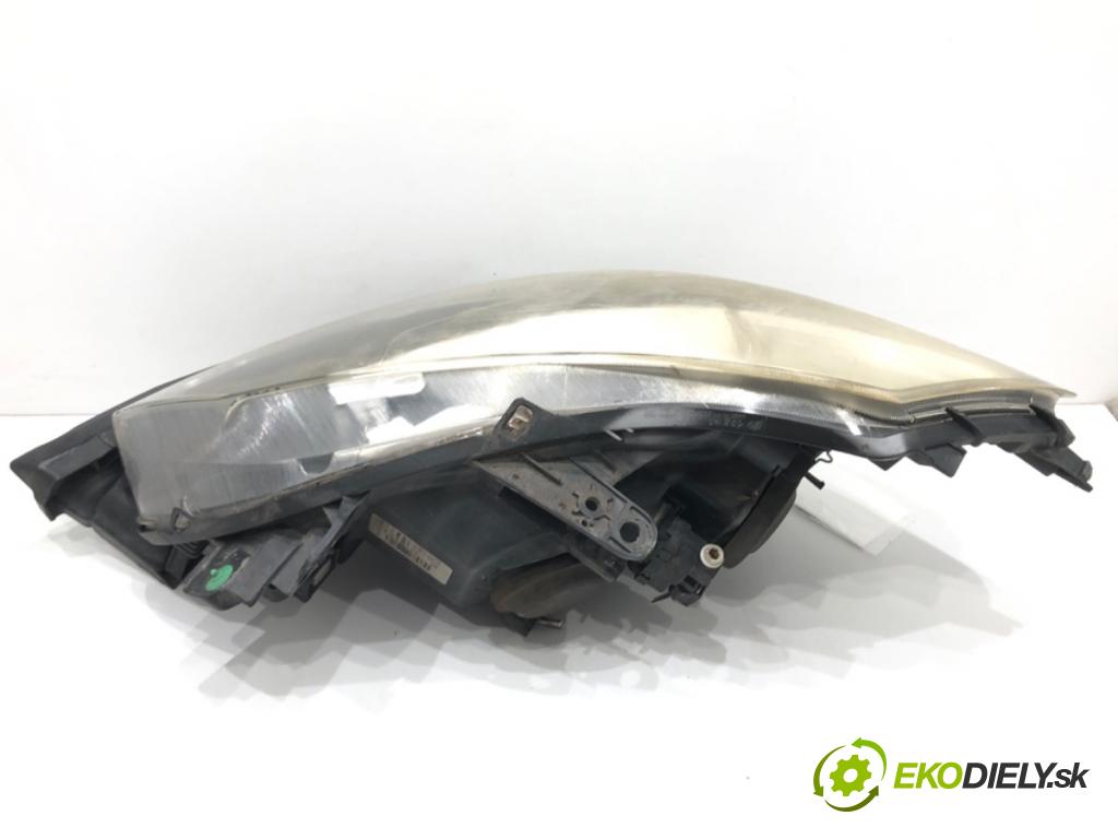 RENAULT CLIO III (BR0/1, CR0/1) 2005 - 2014    1.2 16V (BR02, BR0J, BR11, CR02, CR0J, CR11) 55 kW [75 KM] benzyna 2005 - 2014  Svetlomet pravy predný 7701061076