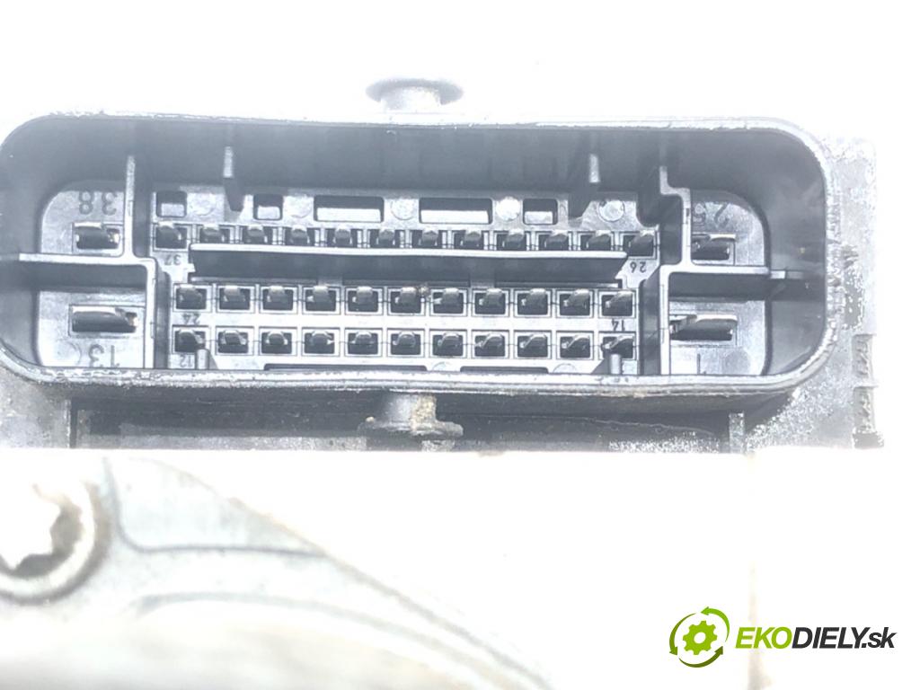 AUDI A6 C6 (4F2) 2004 - 2011    2.0 TDI 103 kW [140 KM] olej napędowy 2004 - 2008  Pumpa ABS 4F0614517T (Pumpy ABS)