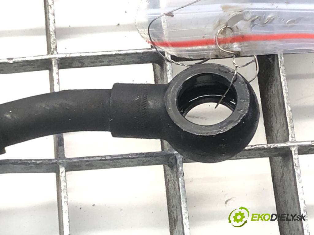 AUDI A6 C4 (4A2) 1994 - 1997    2.5 TDI 103 kW [140 KM] olej napędowy 1994 - 1997  hadica servočerpadlo  (Rúrky, hadice servočerpadla)