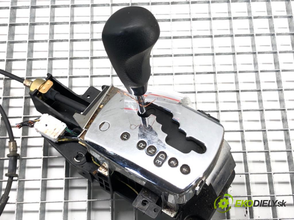 NISSAN ALTIMA (L31) 2001 - 2007    2.5 131 kW [178 KM] benzyna 2001 - 2006  Kulisa  (Rýchlostné páky / kulisy)