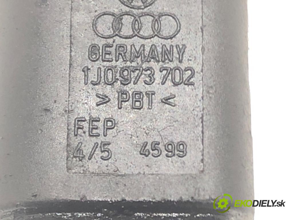 AUDI A4 B6 Avant (8E5) 2000 - 2005    1.9 TDI 96 kW [130 KM] olej napędowy 2001 - 2004  Snímač teploty  (Snímače teploty)