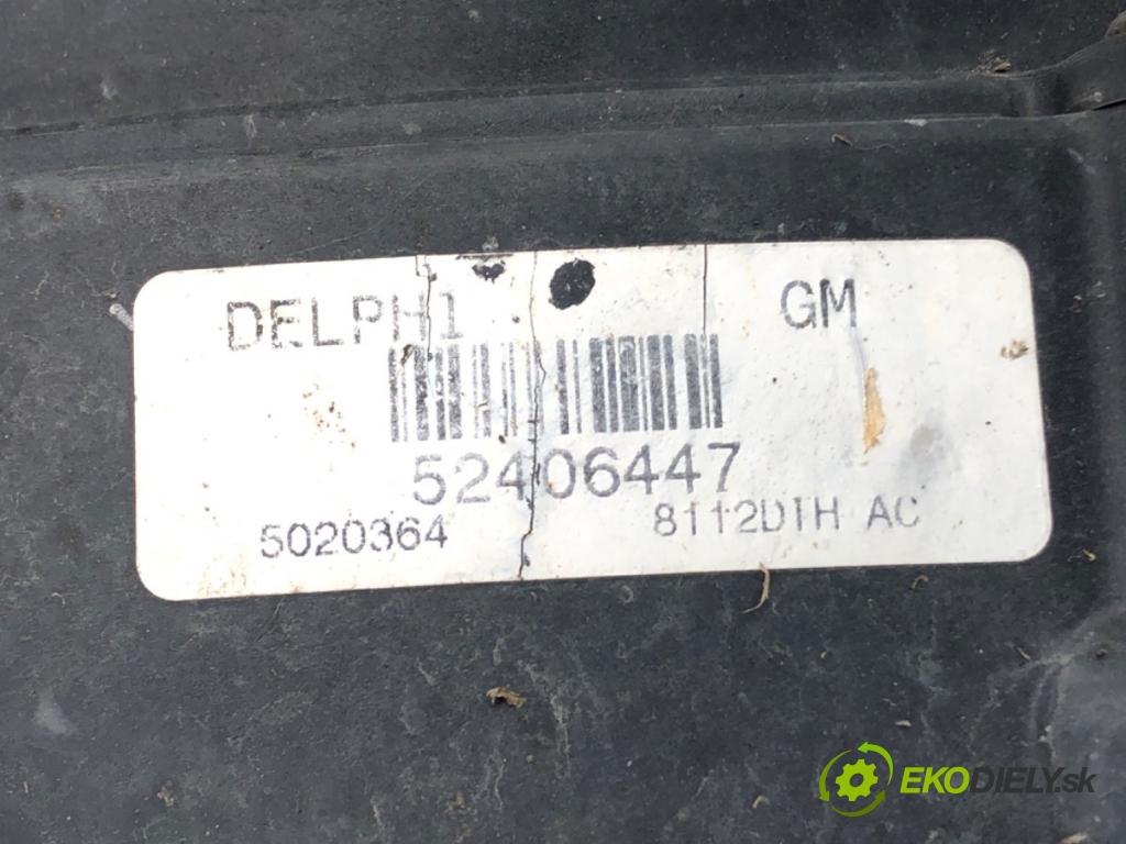 OPEL MERIVA A nadwozie wielkoprzestrzenne (MPV) (X03) 2003 - 2010    1.7 CDTI (E75) 74 kW [100 KM] olej napędowy 2003 - 2010  Ventilátor klimatizácie 52406447 (Ventilátory chladičov klimatizácie)