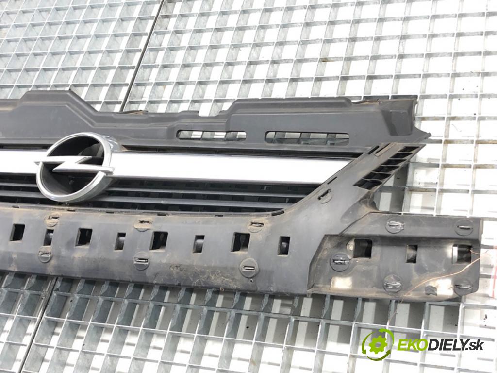 OPEL CORSA C (X01) 2000 - 2009    1.0 (F08, F68) 43 kW [58 KM] benzyna 2000 - 2003  mřížka maska  (Mřížky (masky) chladičů)