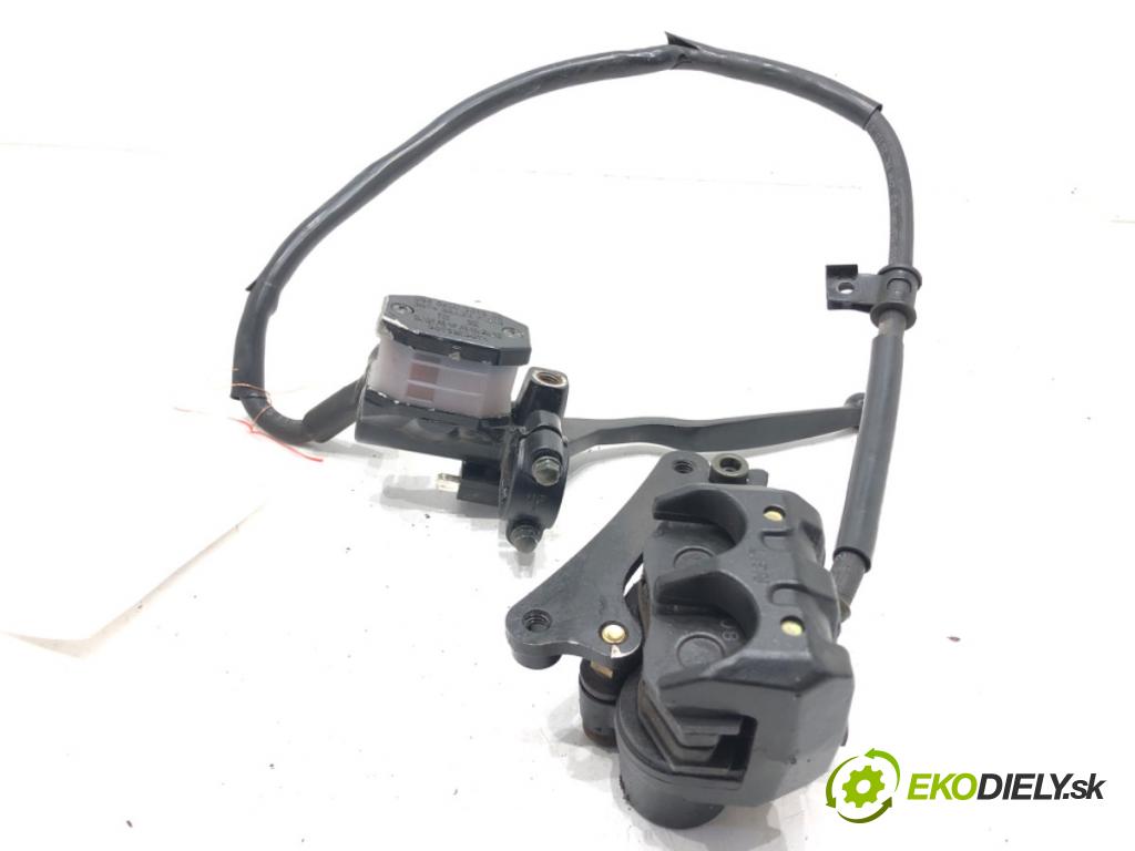 Junak 123    125 CM3 (9kW)  Pumpa brzdová Brzdič strmeň predný 