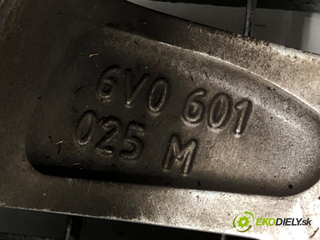 SKODA FABIA III Kombi (NJ5) 2014 - 2022    1.0 TSI 70 kW [95 KM] benzyna 2014 - 2022  disky hliníkové 15 6J 5X100 ET38 stred CENTR. 57.1 6V0601025M