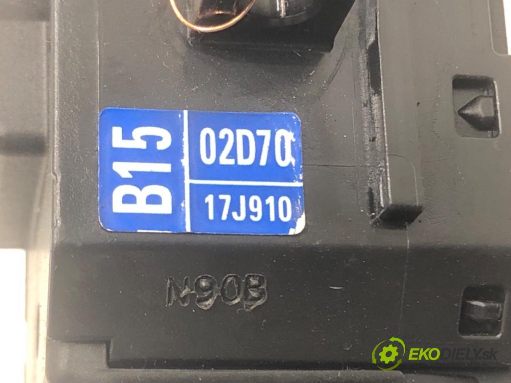 TOYOTA COROLLA liftback (_E21_) 2018 - 2022    1.8 Hybrid (ZWE211) 72 kW [98 KM] Hybryda silnik benzynowy / elektryczny 2018 - 2022  Prepínač smeroviek  (Prepínače, spínače, tlačidlá a ovládače kúrenia)