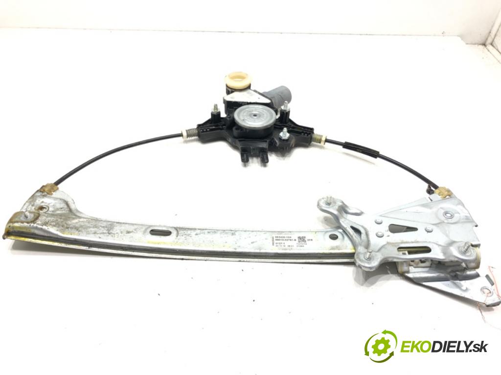 TOYOTA COROLLA liftback (_E21_) 2018 - 2022    1.8 Hybrid (ZWE211) 72 kW [98 KM] Hybryda silnik benzynowy / elektryczny 2018 - 2022  Mechanizmus okna pravy predný 69810-02791