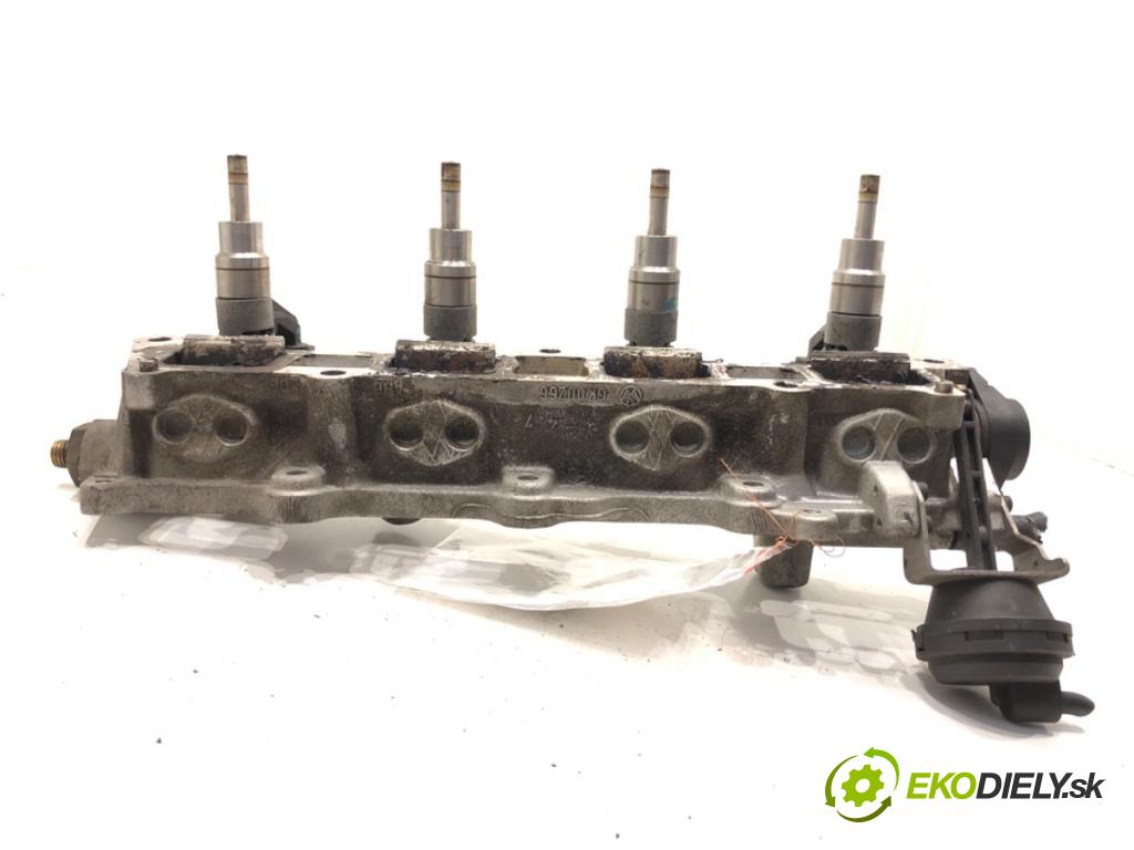 VW GOLF V (1K1) 2003 - 2010    1.6 FSI 85 kW [115 KM] benzyna 2003 - 2008  Lišta vstrekovacia 03C133036D (Vstrekovacie lišty)