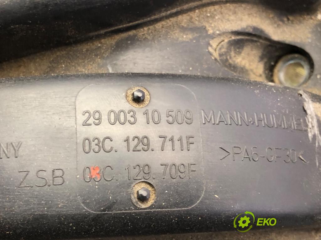 VW GOLF V (1K1) 2003 - 2010    1.6 FSI 85 kW [115 KM] benzyna 2003 - 2008  Potrubie sacie, sanie 03C129711F (Sacie potrubia)